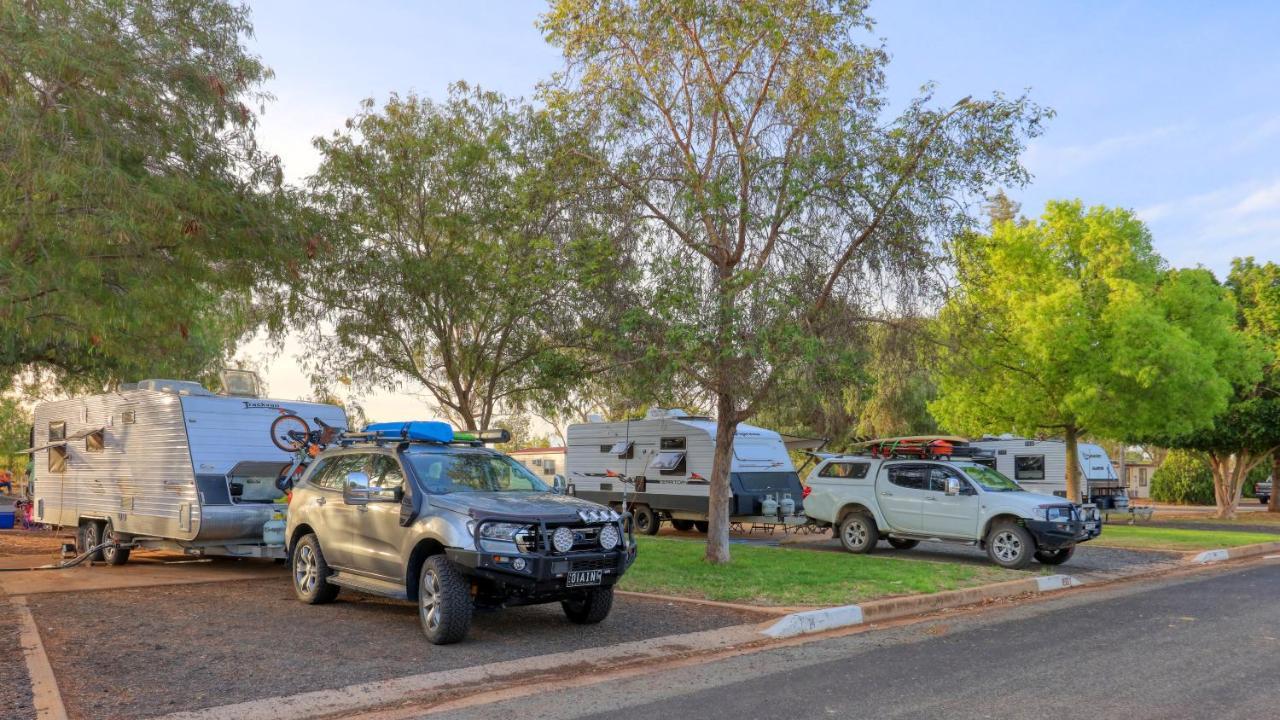 Cobar Caravan Park Exterior foto