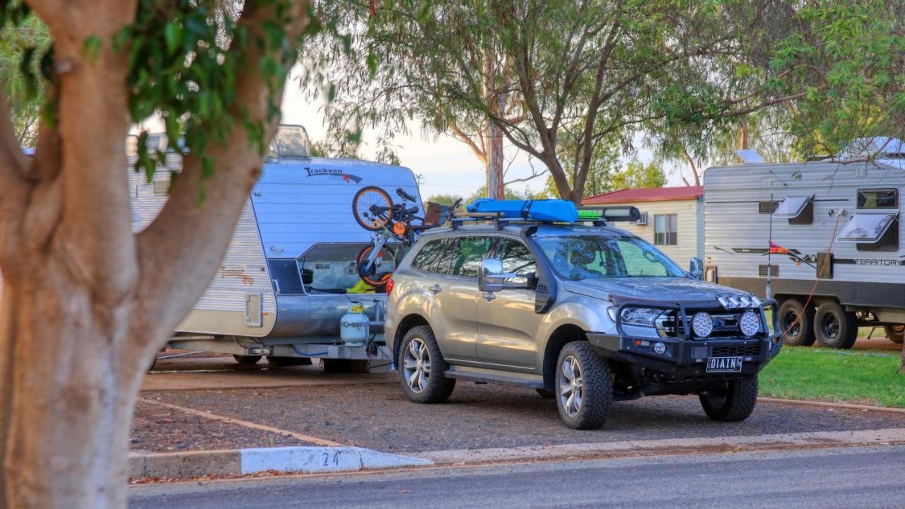 Cobar Caravan Park Exterior foto