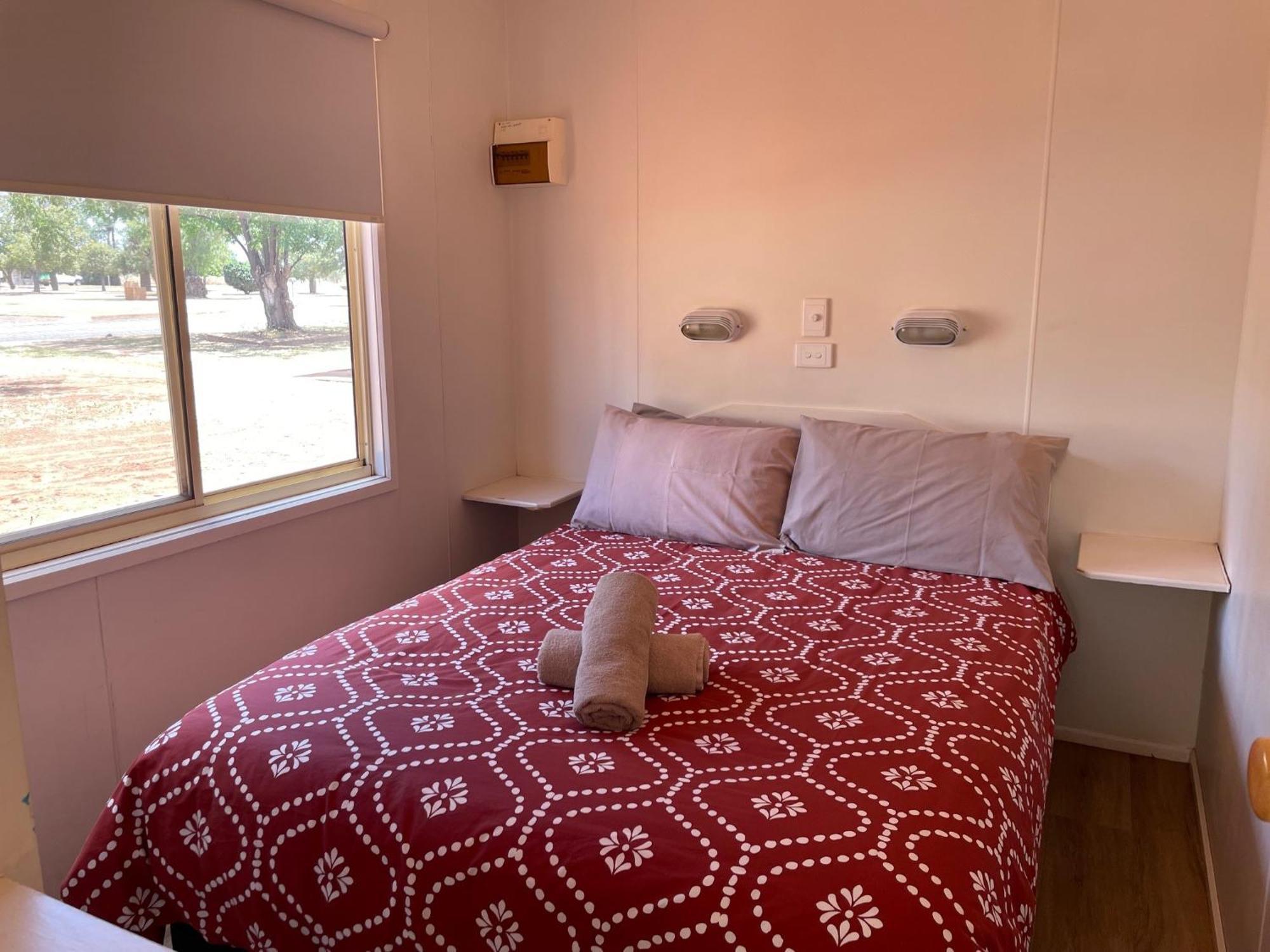 Cobar Caravan Park Exterior foto